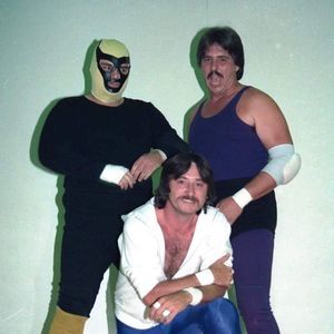 Meet your Posher, Gil